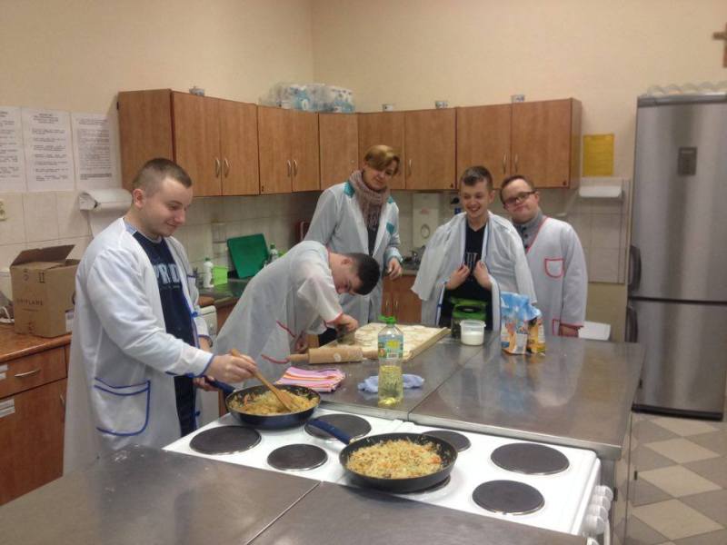 15497943_1207980145933974_1837466205_n