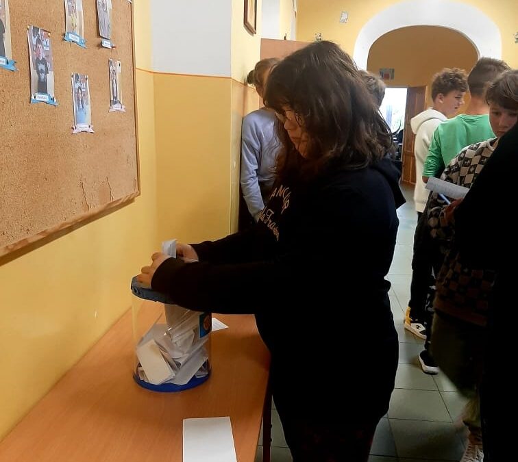 Wybory do Samorządu Uczniowskiego w Szkole Podstawowej